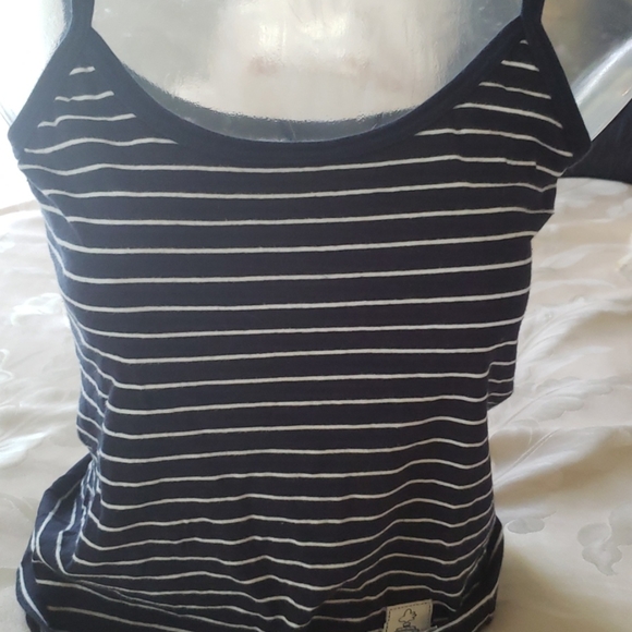 Top - Picture 1 of 7